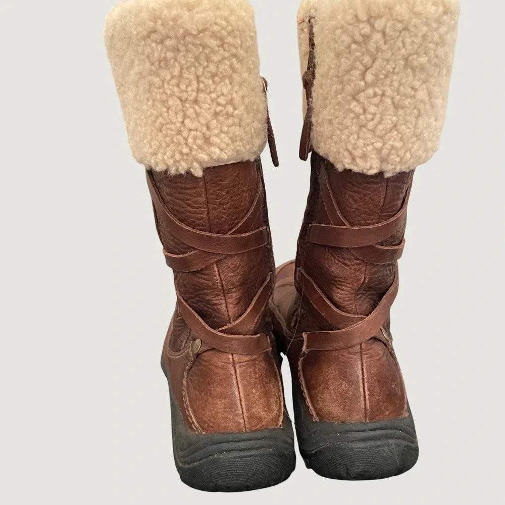UGG Australia Summit Shearling Mid Calf Snow Boots Women 8 Brown Cream Sherpa
